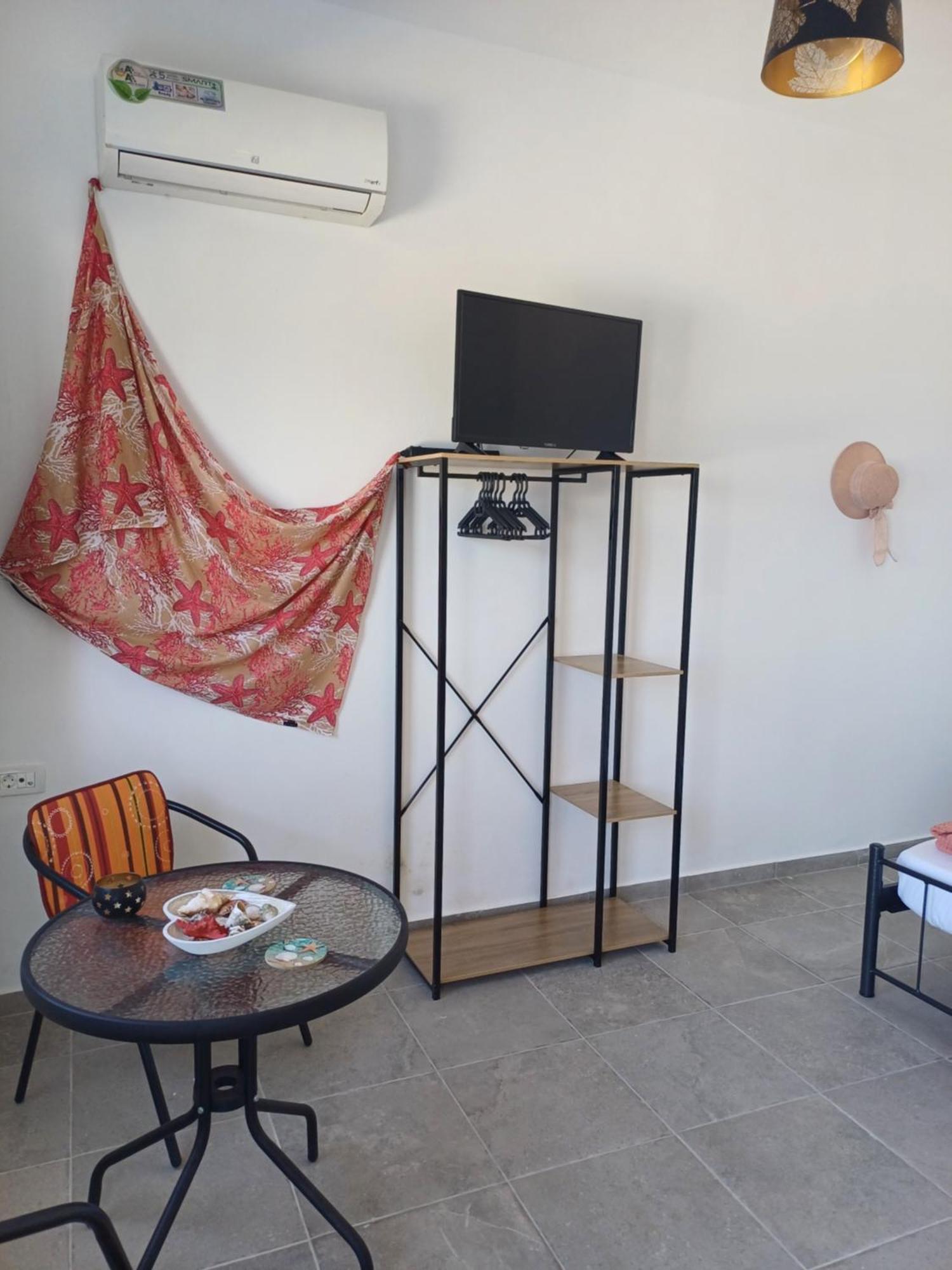 Apartamento 'Nektarios' Cycladic House With Sunrise And Sea View!! Oia  Exterior foto