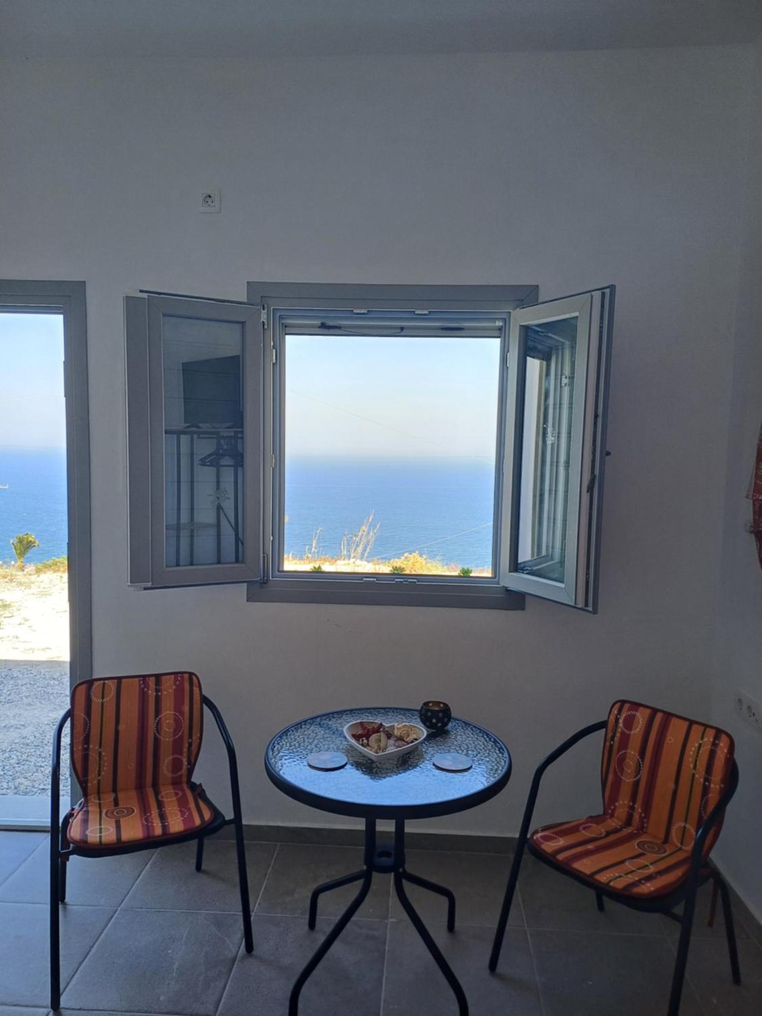 Apartamento 'Nektarios' Cycladic House With Sunrise And Sea View!! Oia  Exterior foto